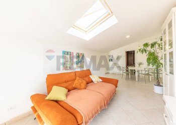 Sala da pranzo - Attic Via Angelo Paolucci, Fiumicino - photo 23
