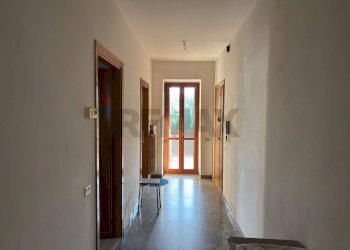 Hall / corridoio - Appartamento Via Campofreddo
 
17, Calvi - foto 5