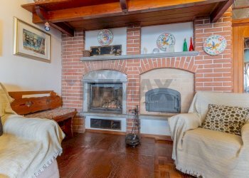 Soggiorno - Villa Via L. Rossi
 
96, Sumirago - foto 14