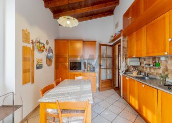 Cucina - Villa Via L. Rossi
 
96, Sumirago - foto 15