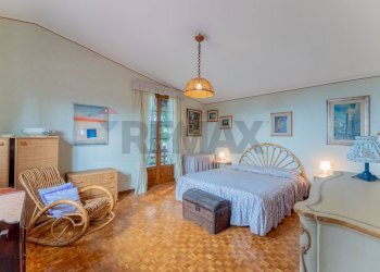 Camera / camera da letto - Villa Via L. Rossi
 
96, Sumirago - foto 21