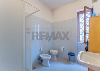 Bagno - Villa Via L. Rossi
 
96, Sumirago - foto 24