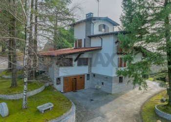Casa all\'aperto - Villa Via L. Rossi
 
96, Sumirago - foto 43