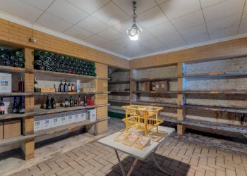 Dispensa di stoccaggio - Villa Via L. Rossi
 
96, Sumirago - foto 47