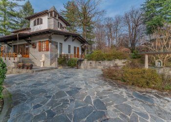 Casa all\'aperto - Villa Via L. Rossi
 
96, Sumirago - foto 54