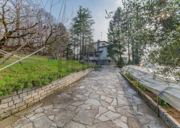 Giardino - Villa Via L. Rossi
 
96, Sumirago - foto 67