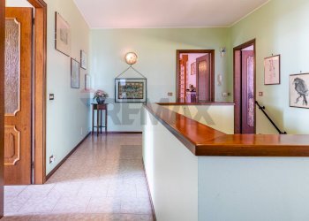 Hall / corridoio - Villa STRADA VICINALE DELLA GABELLINA
 
8, San Giuliano Milanese - foto 30