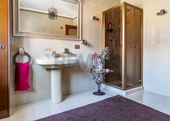 Bagno - Villa STRADA VICINALE DELLA GABELLINA
 
8, San Giuliano Milanese - foto 55