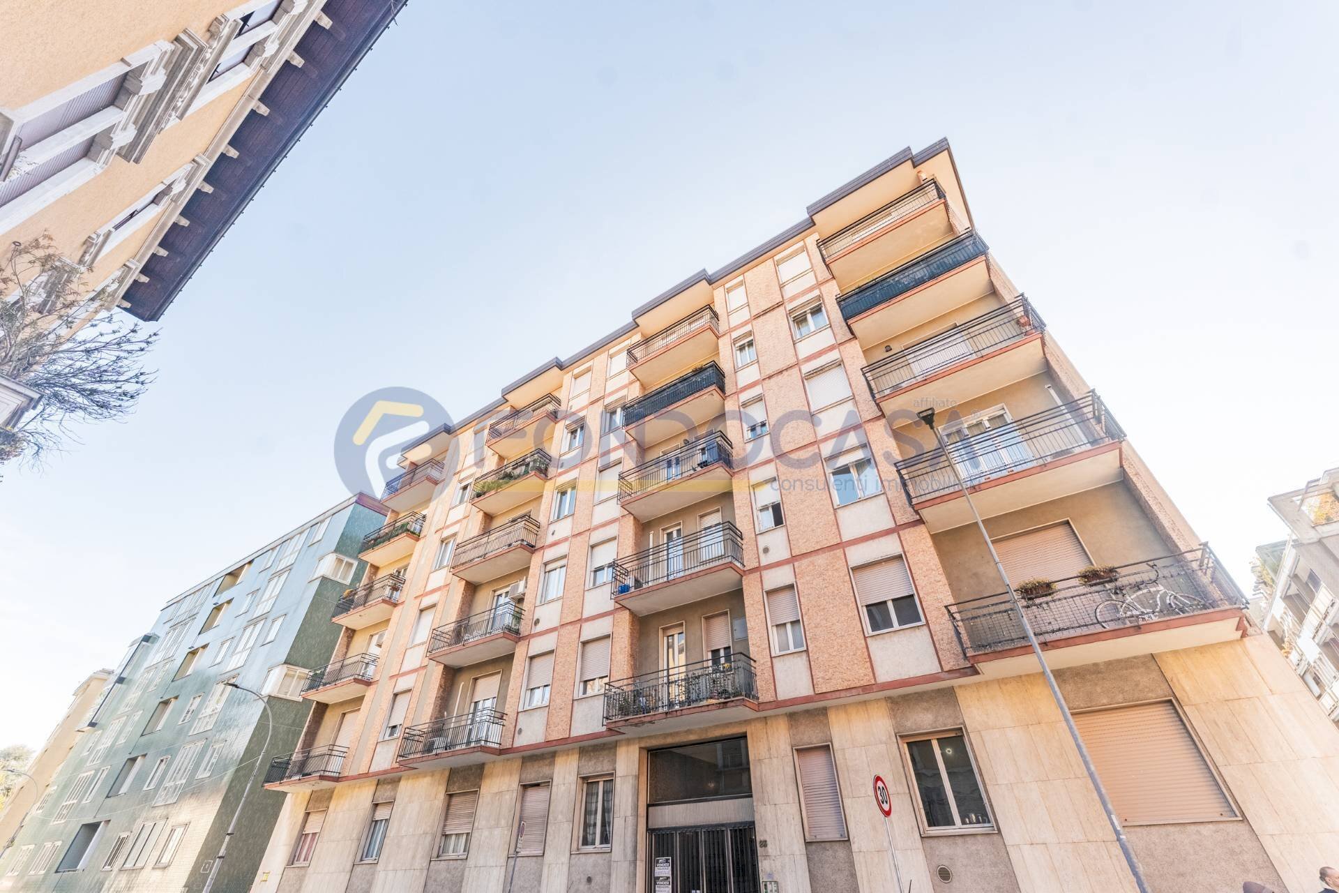 Foto 1 - Trilocale via pietro micca
 
23, Legnano - foto 1