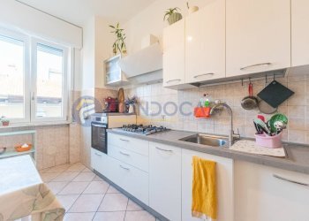 Foto 19 - Trilocale via pietro micca
 
23, Legnano - foto 18