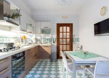 Cucina - Quadrilocale Via Sant'antonio A Capodimonte
 
46, Napoli - foto 15