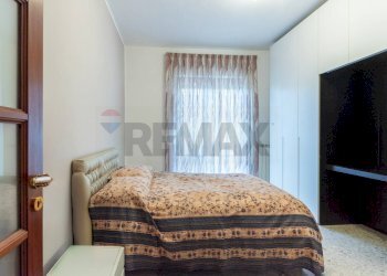 Camera / camera da letto - Quadrilocale Via Sant'antonio A Capodimonte
 
46, Napoli - foto 24