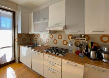 Foto 4 - Quadrilocale Via IV Novembre
 
4, Vimercate - foto 4