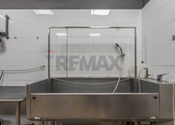 Bagno - Commercial Activity Via Ferruccio Ferrari
2/f, Reggio nell'Emilia - photo 18