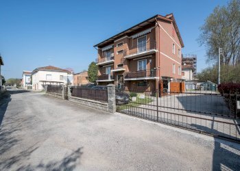 Casa all\'aperto - Appartamento VIA GIUSEPPE TONNA
 
5, Sissa Trecasali - foto 52