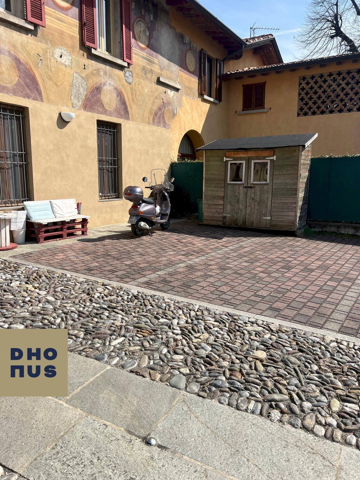 Foto 1 - Box Via Francesco Martinengo Colleoni
 
35, Scanzorosciate - foto 1