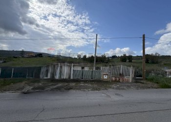 Edificio all\'aperto - Villa contrada accia, Santa Flavia - photo 16