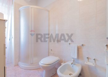 Bagno - Quadrilocale Via San Lorenzo
 
273L, Palermo - foto 17