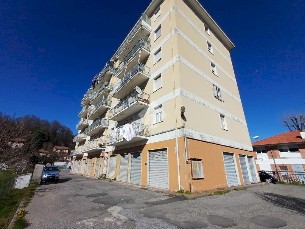 Four-room apartment Via Giacinto macciò, Busalla - photo 3