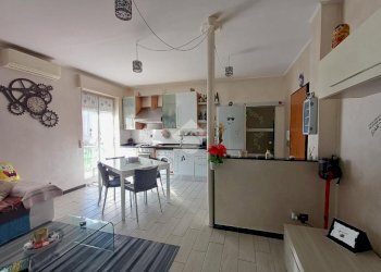 Four-room apartment Via Giacinto macciò, Busalla - photo 9