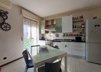 Four-room apartment Via Giacinto macciò, Busalla - photo 11