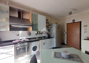 Four-room apartment Via Giacinto macciò, Busalla - photo 12