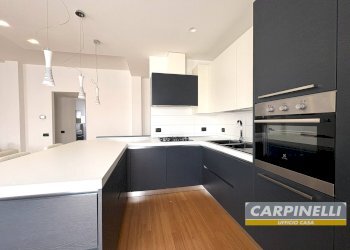 Foto 5 - Four-room apartment Via Santa Lucia
 
13, Desio - photo 5