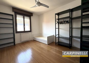 Foto 14 - Four-room apartment Via Santa Lucia
 
13, Desio - photo 14