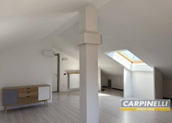 Foto 28 - Four-room apartment Via Santa Lucia
 
13, Desio - photo 28