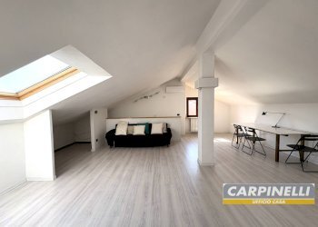 Foto 29 - Four-room apartment Via Santa Lucia
 
13, Desio - photo 29