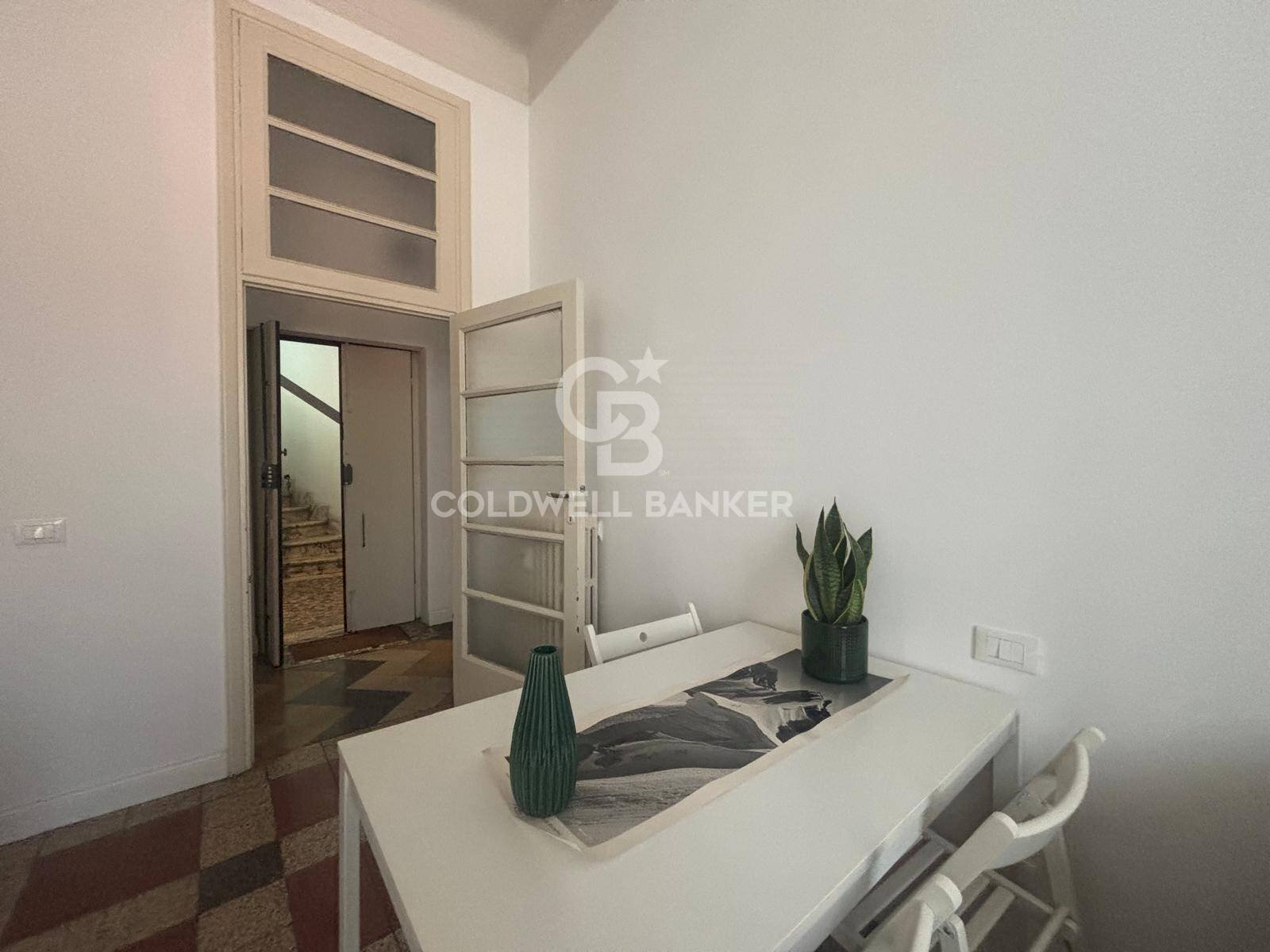 Foto 2 - Trilocale Via Volturno
 
2, Milano - foto 2