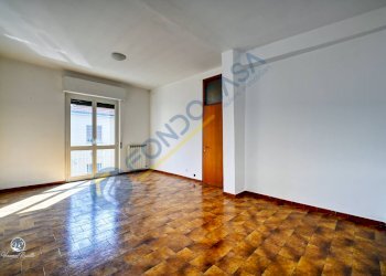 Foto 4 - Casa semi indipendente VIA PETRARCA
 
5, Limbiate - foto 4