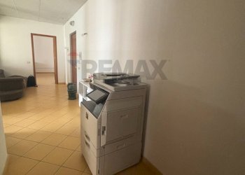 Hall / corridoio - Ufficio via Villa Verona
 
35, Palermo - foto 8