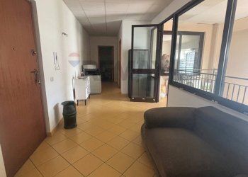 Soggiorno - Ufficio via Villa Verona
 
35, Palermo - foto 9