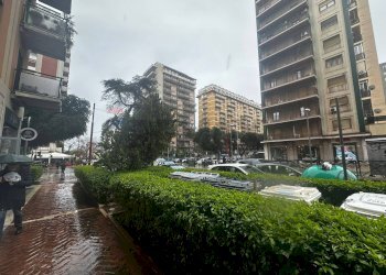 Edificio all\'aperto - Shop Via Leonardo Da Vinci
 
101, Palermo - photo 2