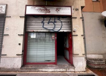 Edificio all\'aperto - Shop Via Leonardo Da Vinci
 
101, Palermo - photo 4