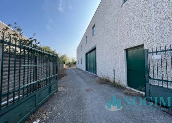 Foto 3 - Capannone Via Mascagni
 
20, Mariano Comense - foto 3