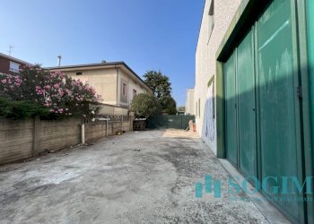 Foto 14 - Capannone Via Mascagni
 
20, Mariano Comense - foto 14