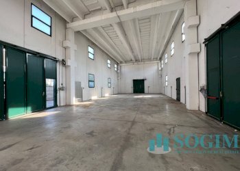 Foto 17 - Capannone Via Mascagni
 
20, Mariano Comense - foto 17