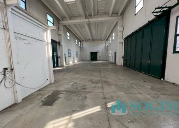 Foto 20 - Capannone Via Mascagni
 
20, Mariano Comense - foto 20