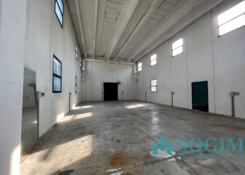 Foto 21 - Capannone Via Mascagni
 
20, Mariano Comense - foto 21