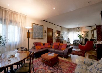 Sala da pranzo - Villa traversa 234F di via Napoli, Bari - foto 11