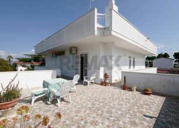 Casa all\'aperto - Villa traversa 234F di via Napoli, Bari - foto 30