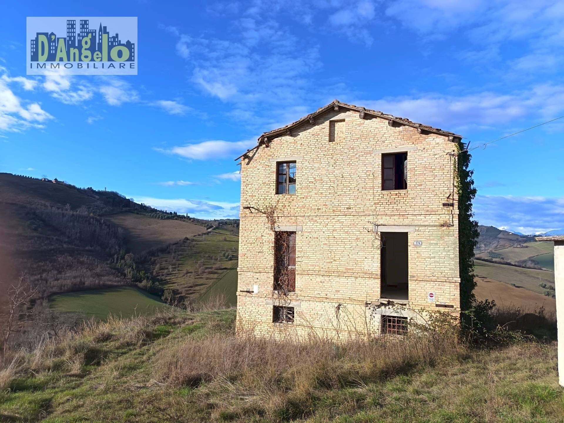 Foto 2 - Independent house Via Tesino
 
208, Offida - photo 2