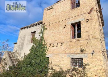 Foto 3 - Independent house Via Tesino
 
208, Offida - photo 3