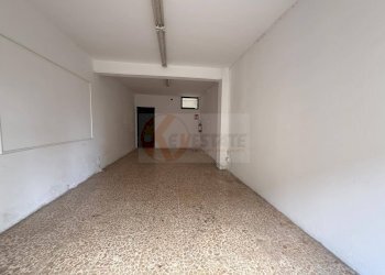 Foto 1 - Locale Commerciale via Grazia Deledda
171, Sassari - foto 1