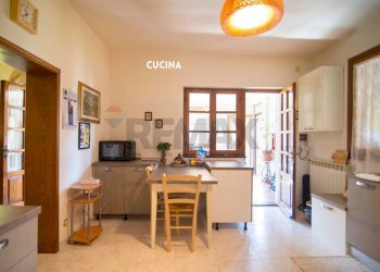 CUCINA ABITABILE - Villa VIA DELLA MENGONA
 
9, Roccastrada - photo 12