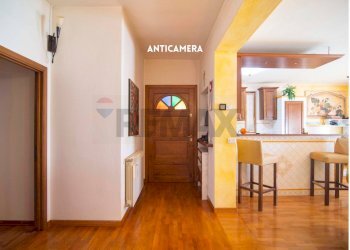 Hall / corridoio - Villa VIA DELLA MENGONA
 
9, Roccastrada - photo 17