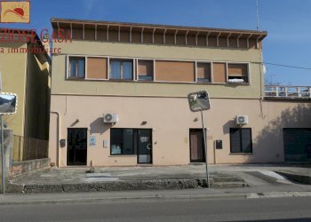 Foto 1 - Office via Romana
 
72, Monfalcone - photo 1