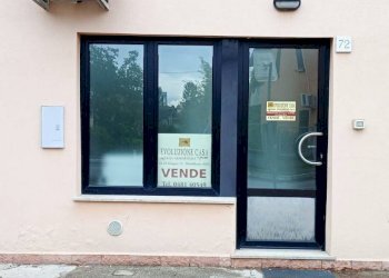 Foto 1 - Office via Romana
 
72, Monfalcone - photo 1